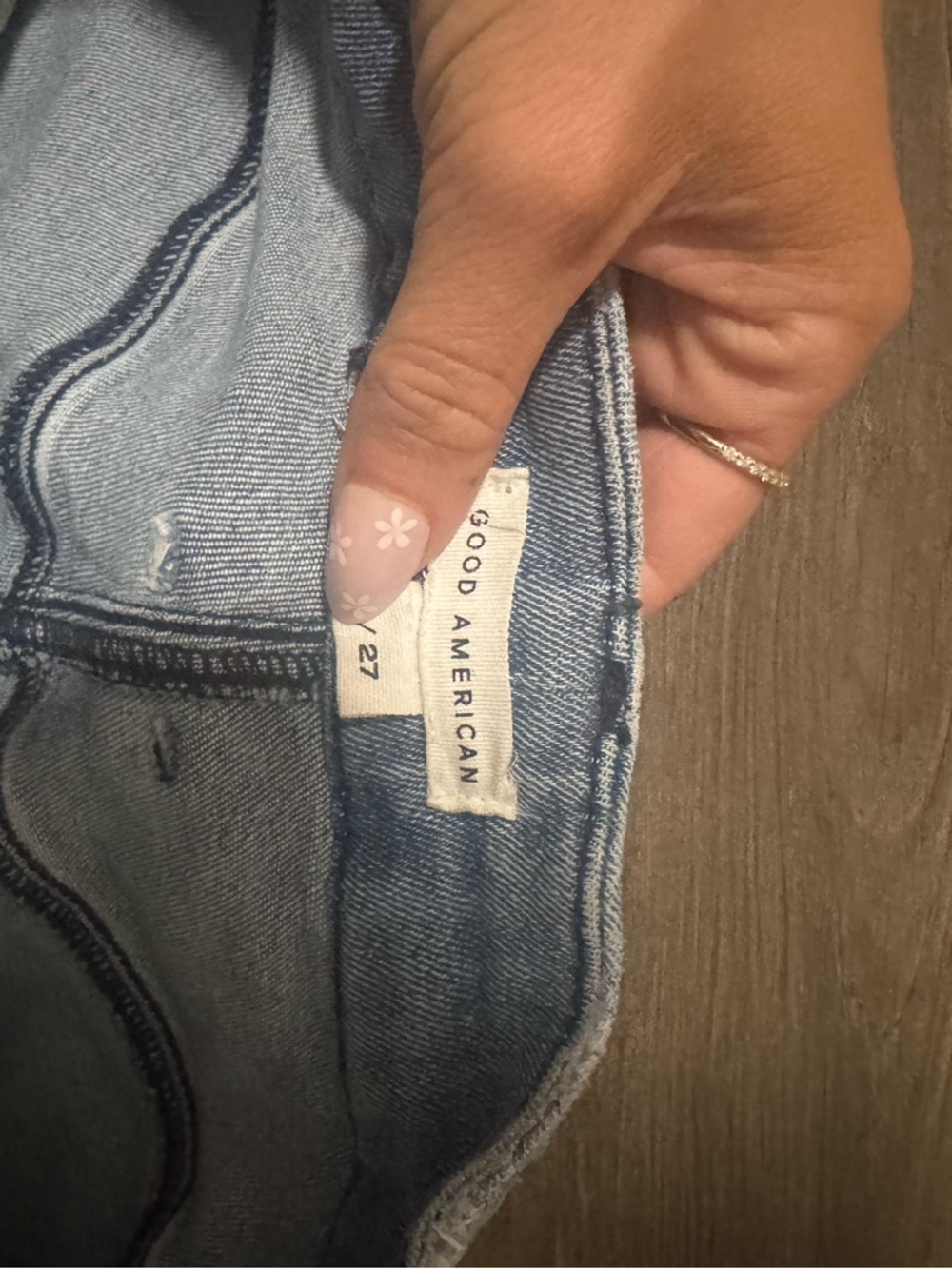 Good American - Good Legs Straight Jeans - Light Wash - Picture 6 of 10